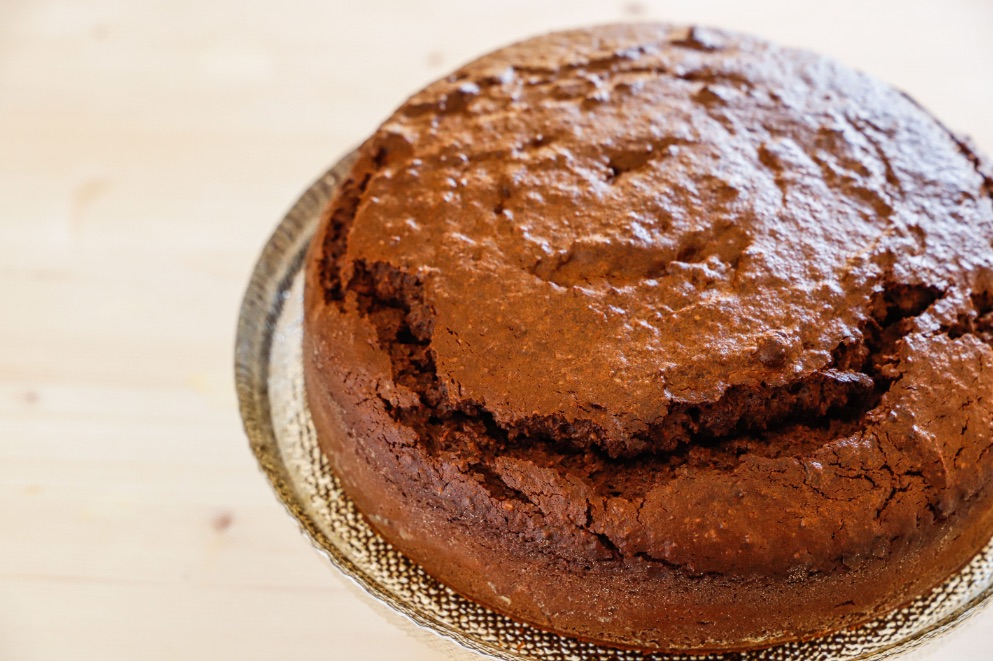 Torta morbida al cioccolato e farina di mandorle | Ricette | Conad